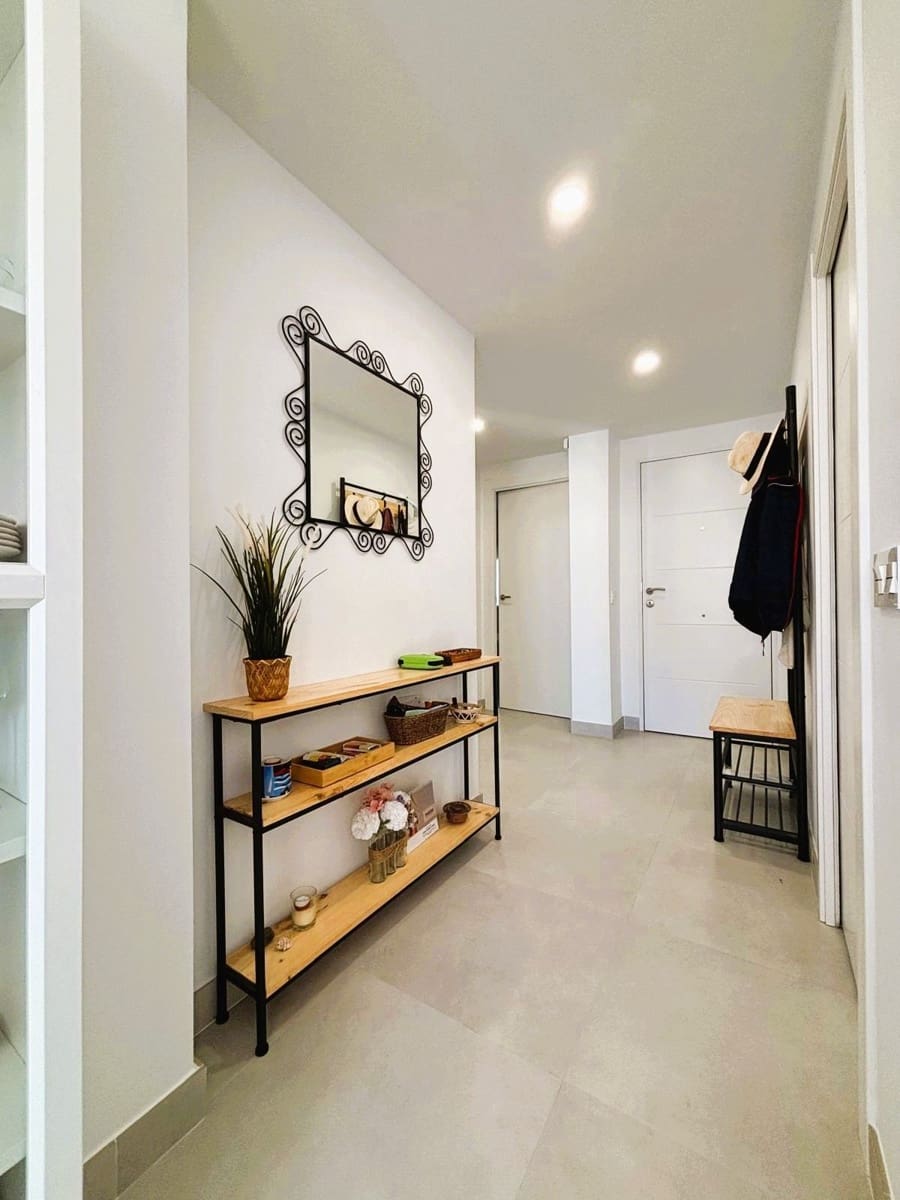 Apartamento de 2 habitaciones en Torrenueva en venta - 379.000 € (Ref: 9812133)