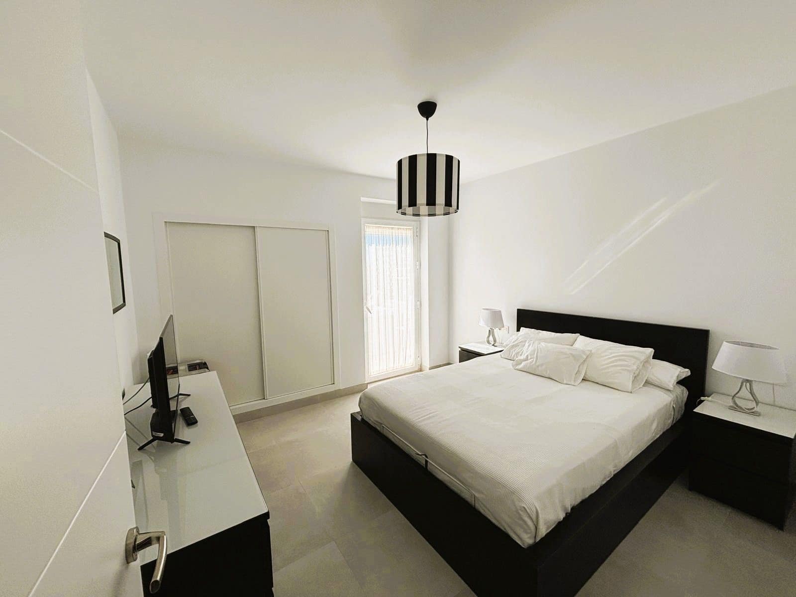 Apartamento de 2 habitaciones en Torrenueva en venta - 379.000 € (Ref: 9812133)