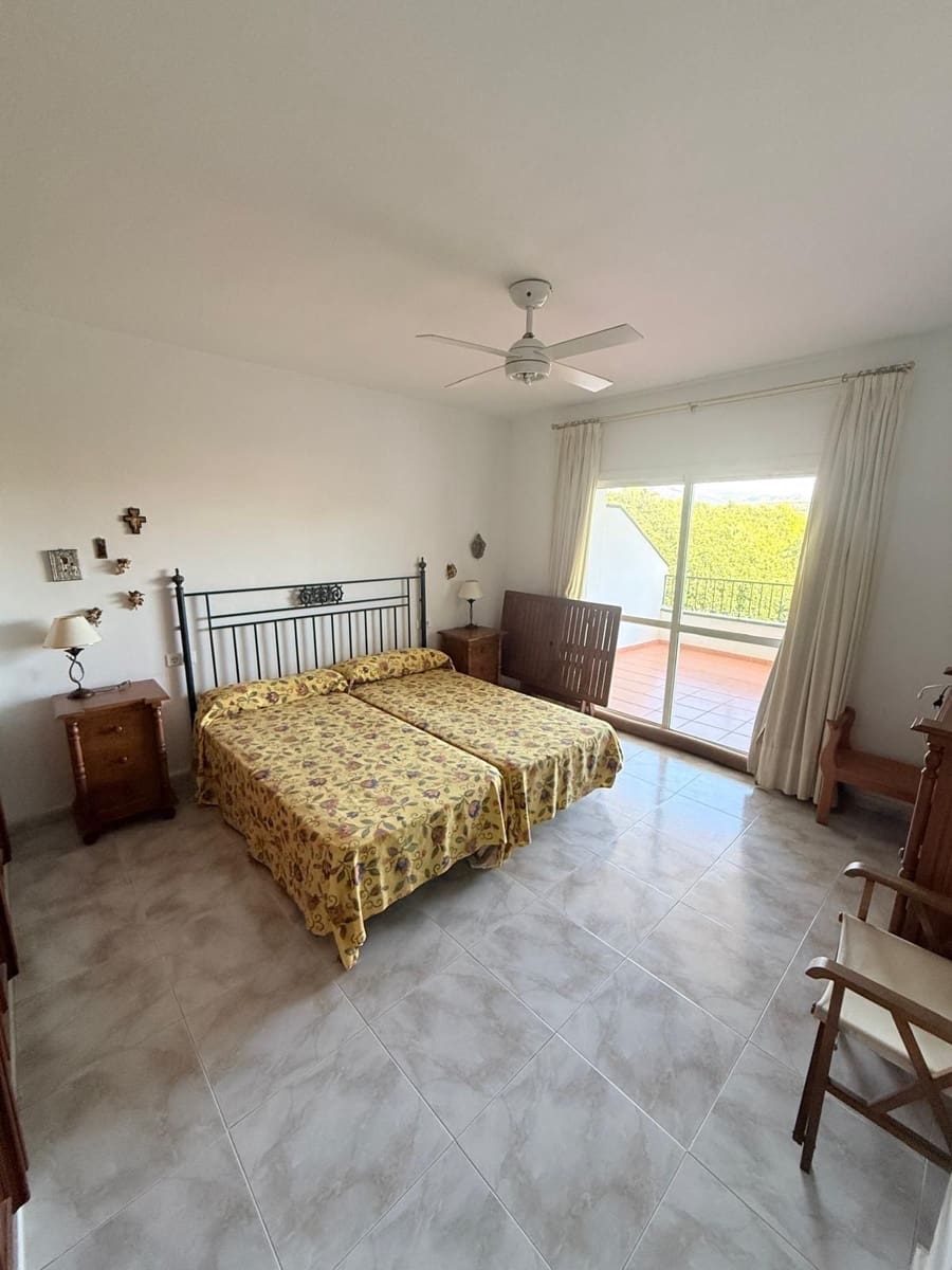 Apartamento de 3 habitaciones en La Cala de Mijas en venta - 595.000 € (Ref: 9812139)
