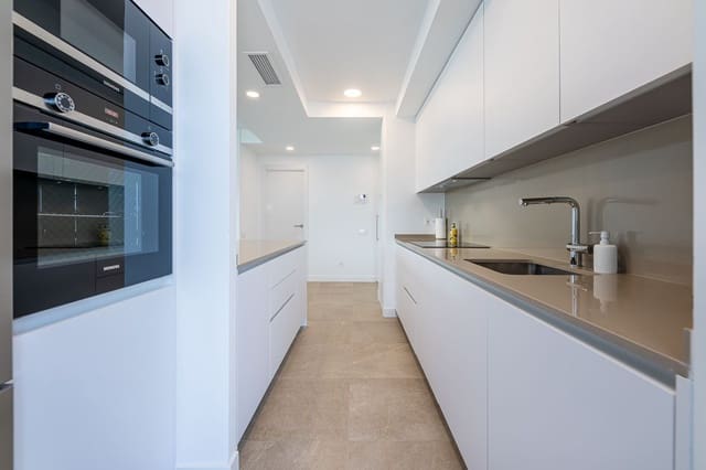 3 sovrum Lägenhet till salu i Estepona - 659 000 € (Ref: 9812140)