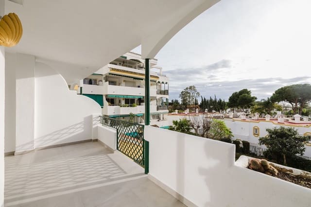 2 soveværelse Lejlighed til salg i Artola, Marbella - € 371.000 (Ref: 9812143)