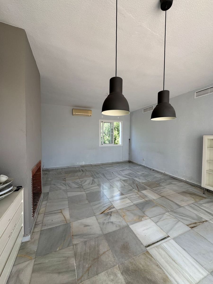 2 sypialnia Penthouse na sprzedaż w Marbella - 390 000 € (Ref: 9812144)