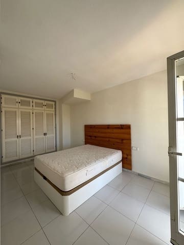 2 sypialnia Penthouse na sprzedaż w Marbella - 390 000 € (Ref: 9812144)