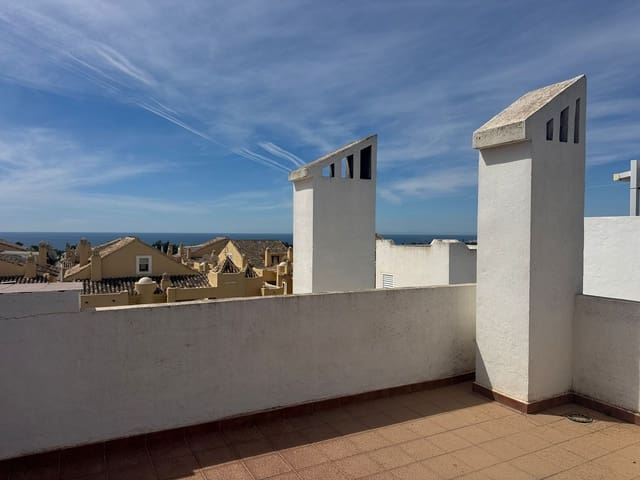 2 sypialnia Penthouse na sprzedaż w Marbella - 390 000 € (Ref: 9812144)
