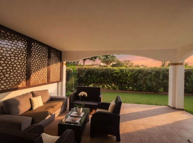 2 sovrum Lägenhet till salu i Nueva Andalucia, Marbella - 413 000 € (Ref: 9812146)
