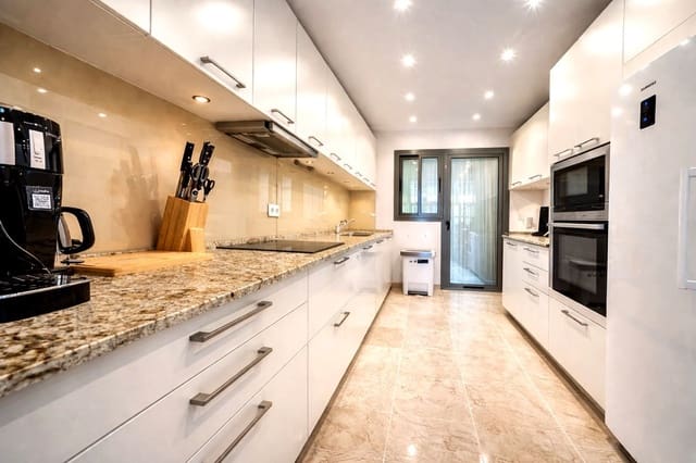 3 slaapkamer Appartement te koop in Los Flamingos, Benahavís - € 895.000 (Ref: 9812149)