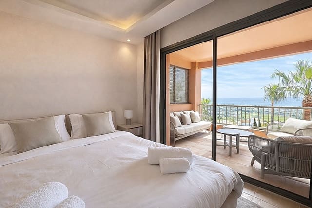 3 slaapkamer Appartement te koop in Los Flamingos, Benahavís - € 895.000 (Ref: 9812149)