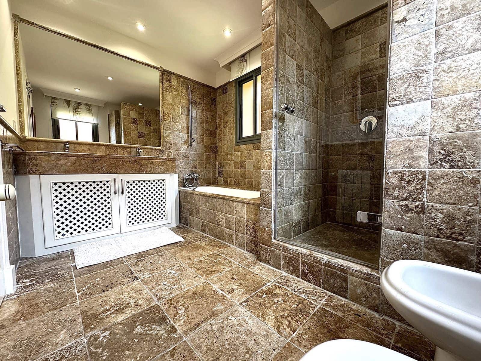 3 slaapkamer Appartement te koop in Los Flamingos - € 895.000 (Ref: 9812149)