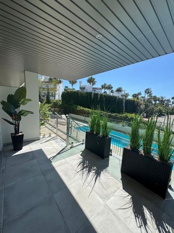 2 soverom Leilighet til salgs i Costalita, Estepona - € 990 000 (Ref: 9812153)