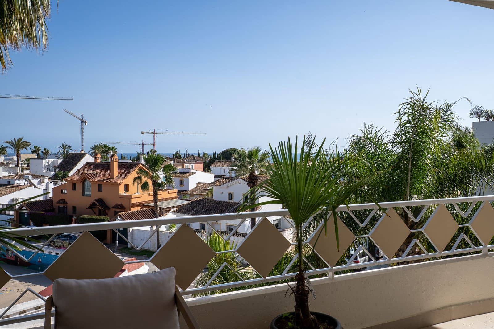 2 quarto Apartamento para venda em Las Chapas - 649 000 € (Ref: 9812154)