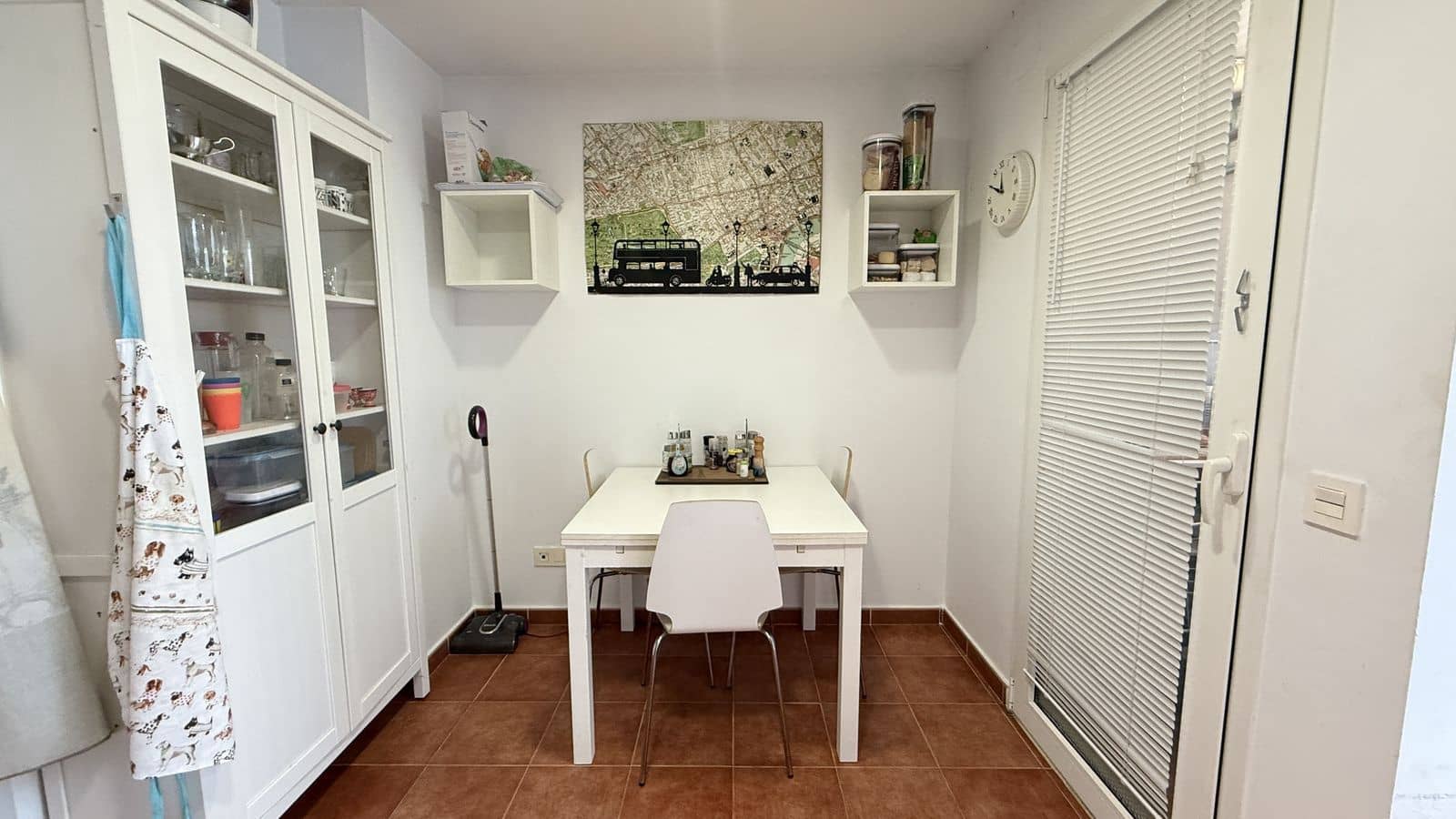 4 bedroom Apartment for sale in Estepona - € 314,500 (Ref: 9812156)