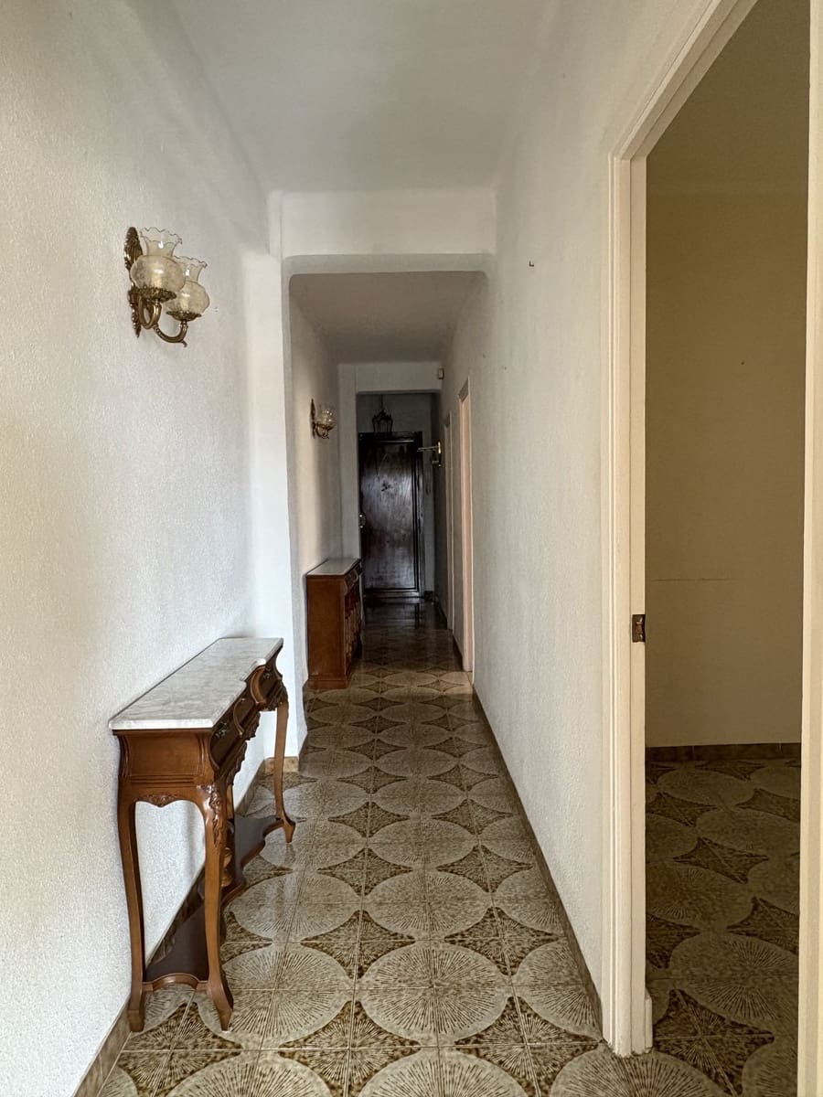 4 sypialnia Apartament na sprzedaż w Miasto Malaga - 320 000 € (Ref: 9812158)