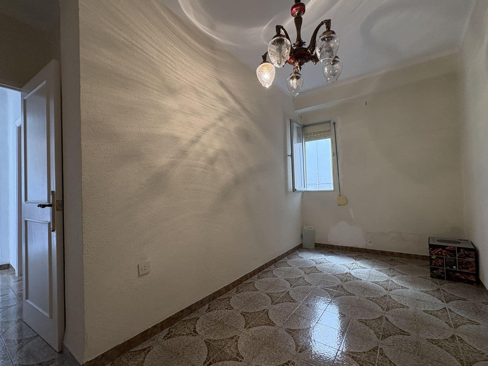 4 sypialnia Apartament na sprzedaż w Miasto Malaga - 320 000 € (Ref: 9812158)