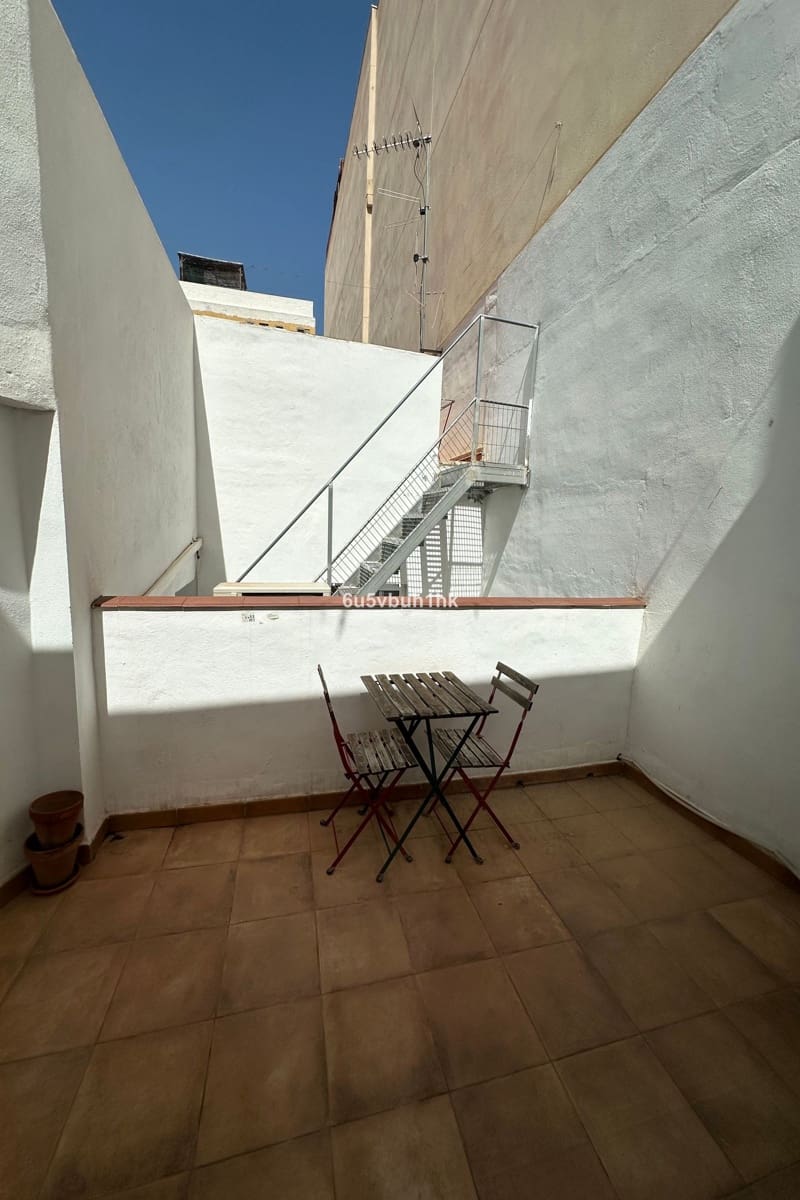 2 soveværelse Lejlighed til salg i Malaga by - € 600.000 (Ref: 9812161)