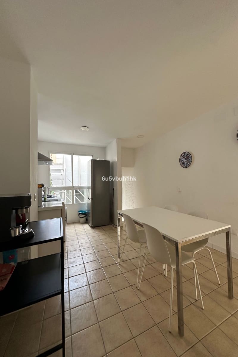 2 soveværelse Lejlighed til salg i Malaga by - € 600.000 (Ref: 9812161)