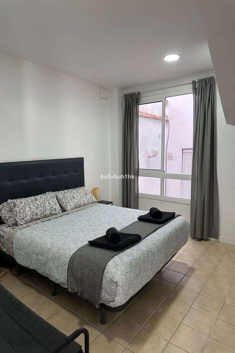 2 soveværelse Lejlighed til salg i Malaga by - € 600.000 (Ref: 9812161)