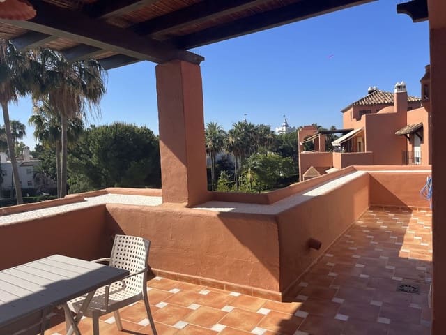 3 bedroom Apartment for sale in Atalaya-Isdabe, Estepona - € 950,000 (Ref: 9812163)