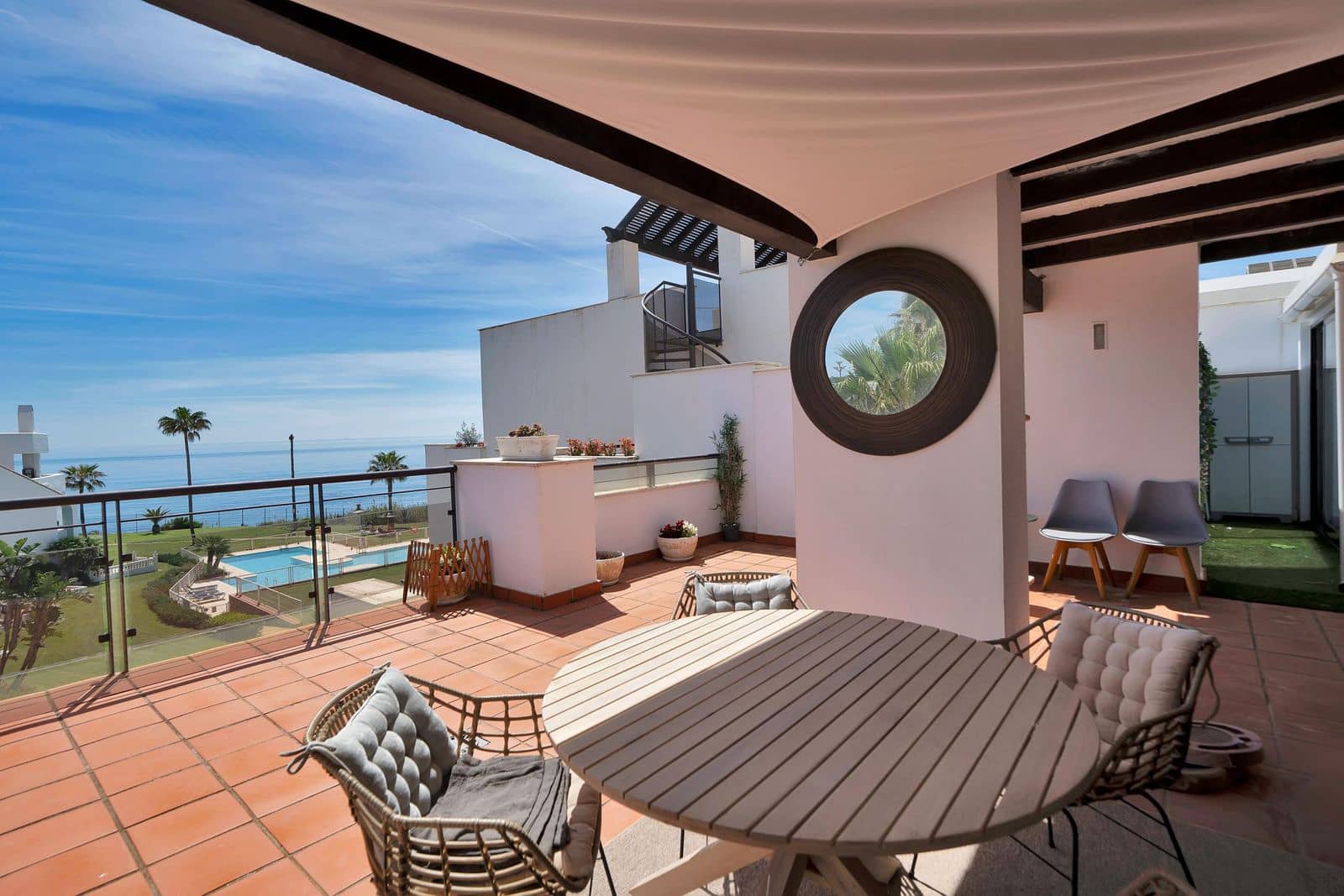 2 soverom Penthouse til salgs i Casares - € 570 000 (Ref: 9812165)