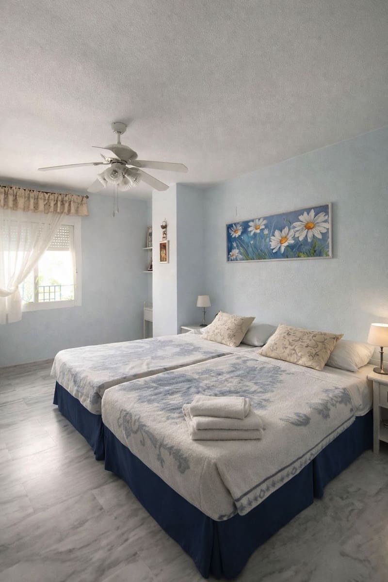 2 sypialnia Apartament na sprzedaż w Nueva Andalucia - 550 000 € (Ref: 9812167)