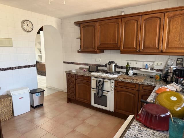 Chalet de 3 habitaciones en Seghers, Estepona en venta - 995.000 € (Ref: 9812168)