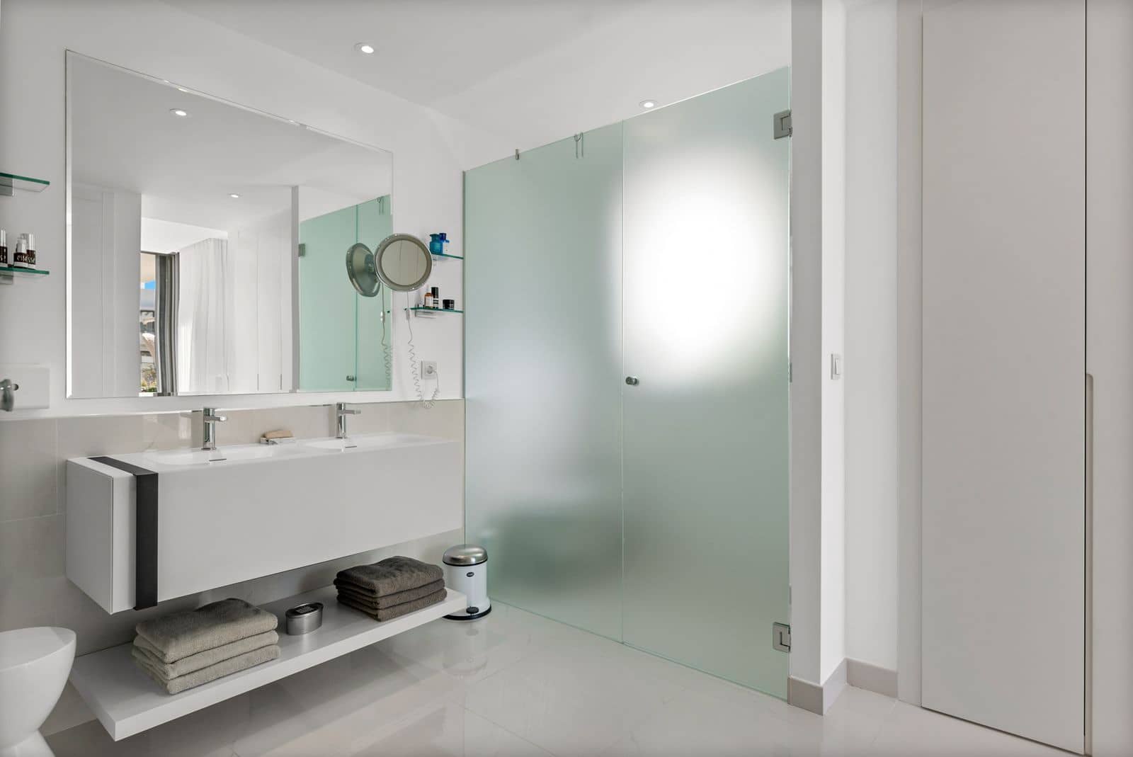 Apartamento de 3 habitaciones en Estepona en venta - 985.000 € (Ref: 9812170)