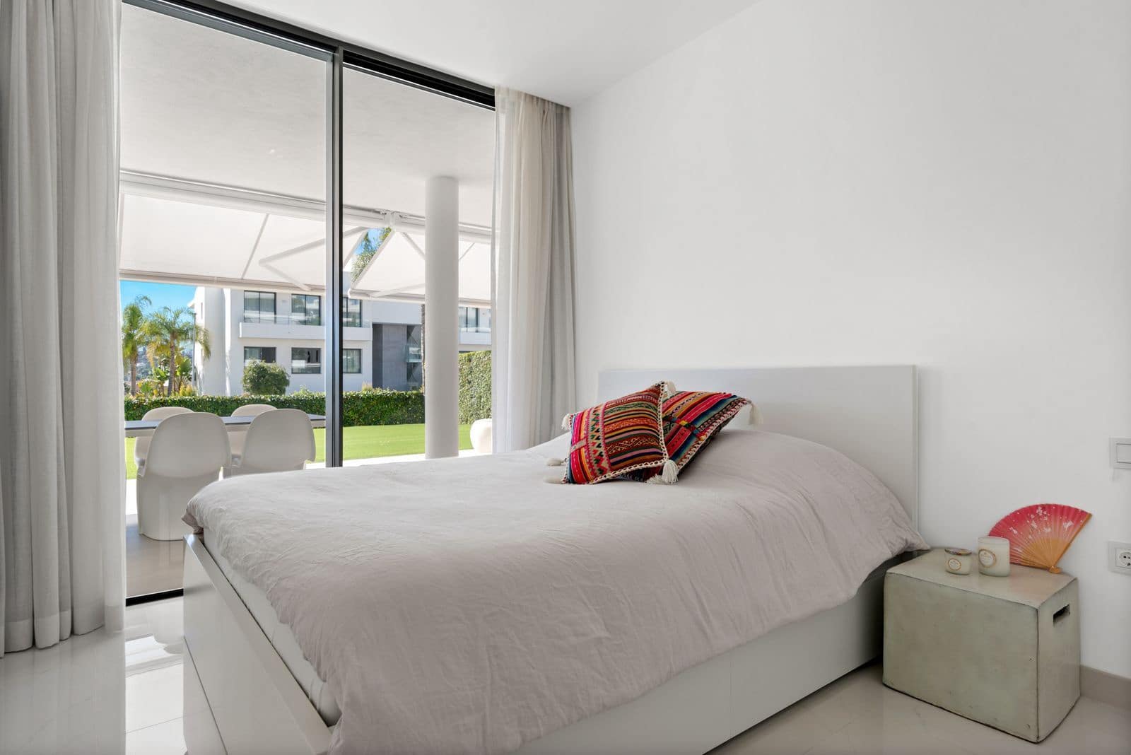 Apartamento de 3 habitaciones en Estepona en venta - 985.000 € (Ref: 9812170)