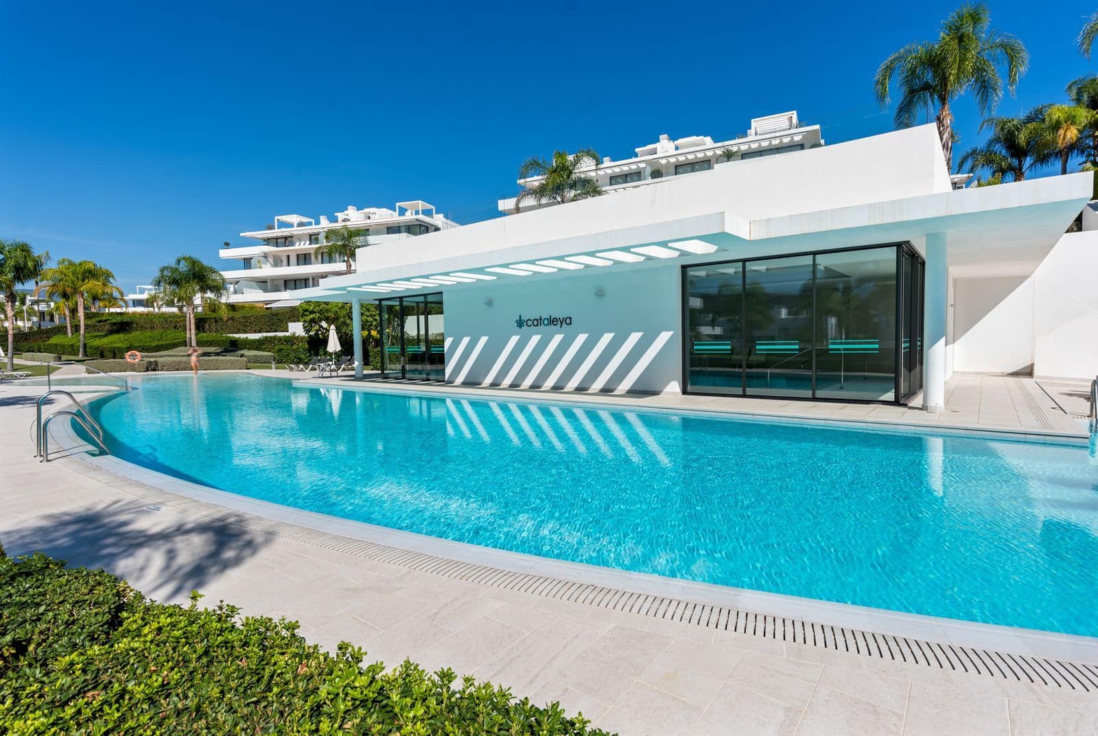 Apartamento de 3 habitaciones en Estepona en venta - 985.000 € (Ref: 9812170)