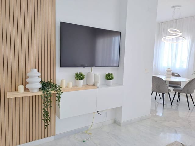 2 quarto Apartamento para venda em Estepona - 320 000 € (Ref: 9812172)