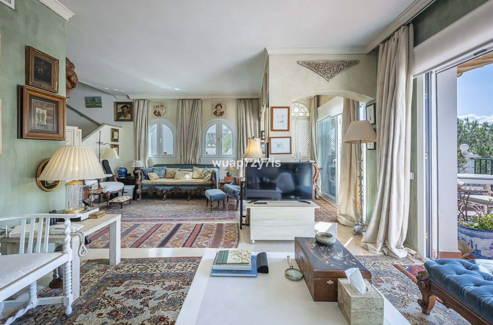 2 slaapkamer Halfvrijstaande villa te koop in Benahavis - € 925.000 (Ref: 9812173)