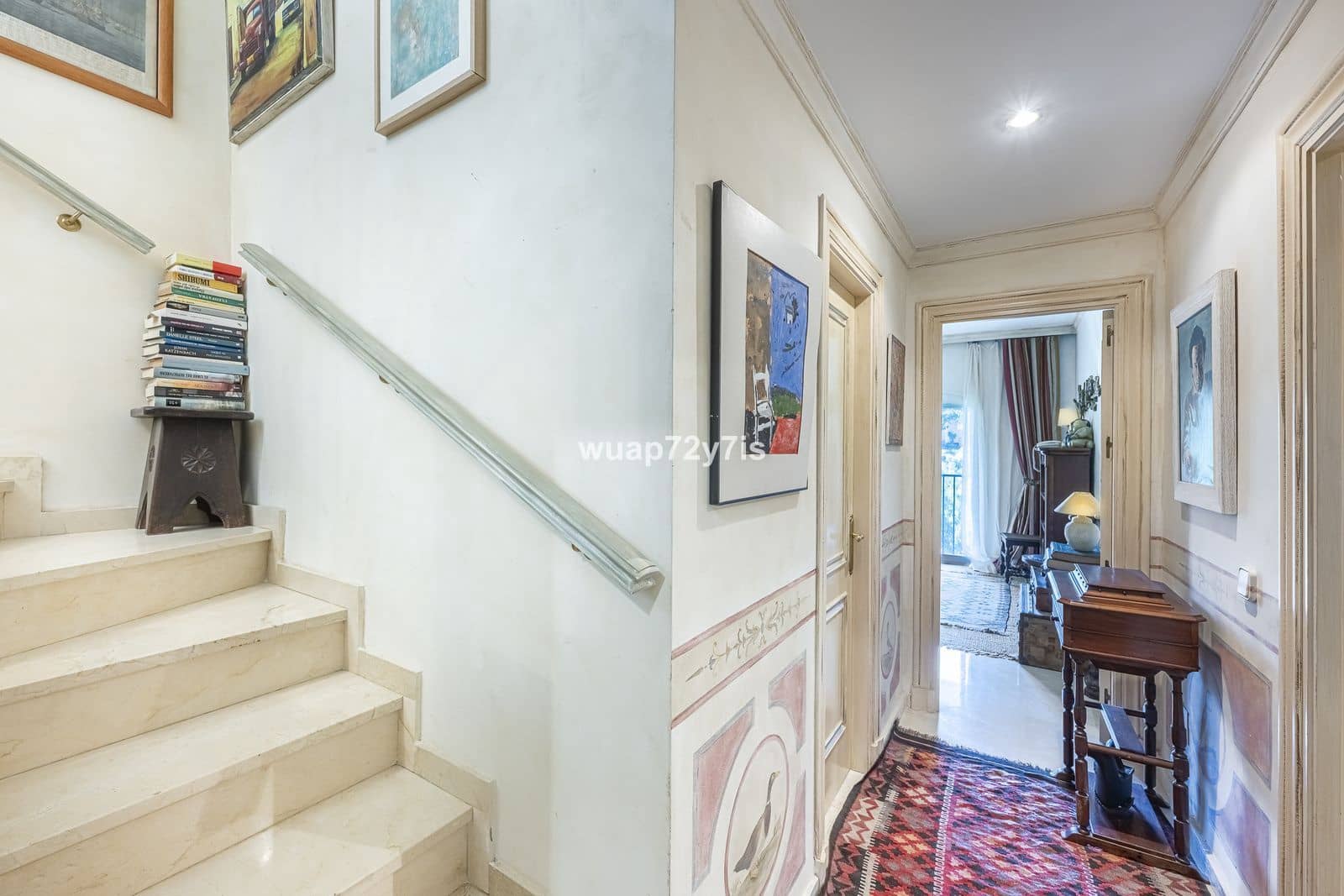 2 slaapkamer Halfvrijstaande villa te koop in Benahavis - € 925.000 (Ref: 9812173)