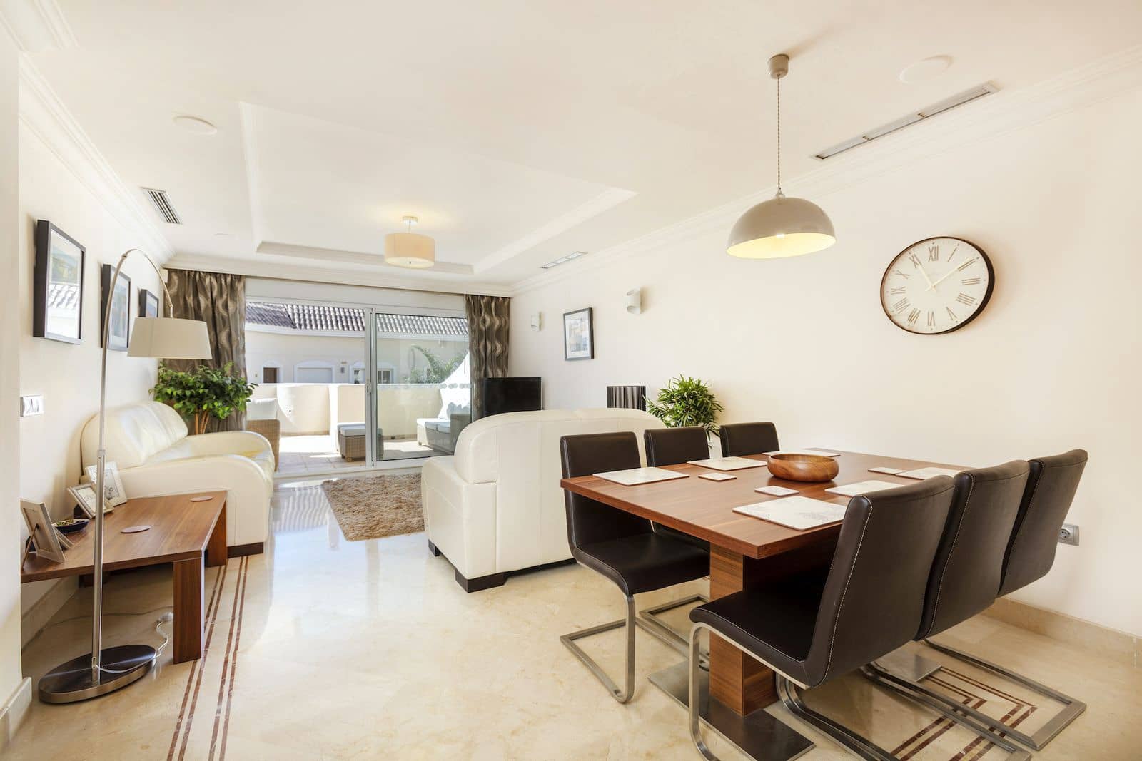 2 Zimmer Apartment zu verkaufen in Nueva Andalucia - 475.000 € (Ref: 9812174)