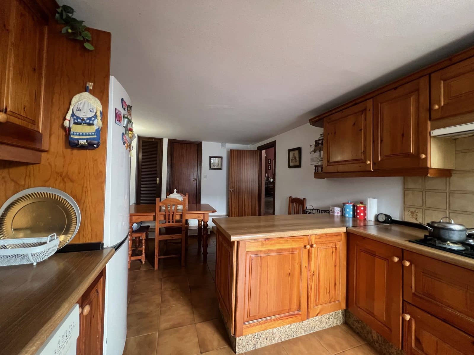 6 sovrum Semi-fristående Villa till salu i Estepona - 620 000 € (Ref: 9812177)