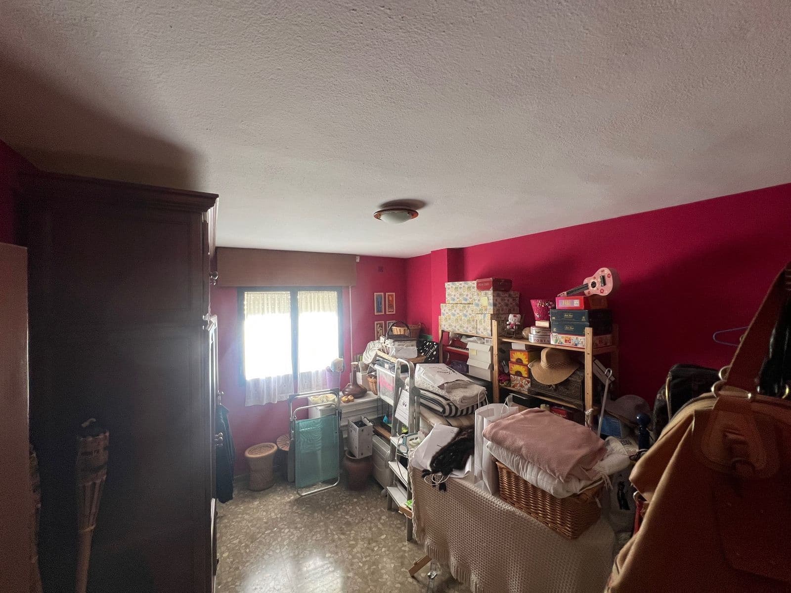 6 sovrum Semi-fristående Villa till salu i Estepona - 620 000 € (Ref: 9812177)