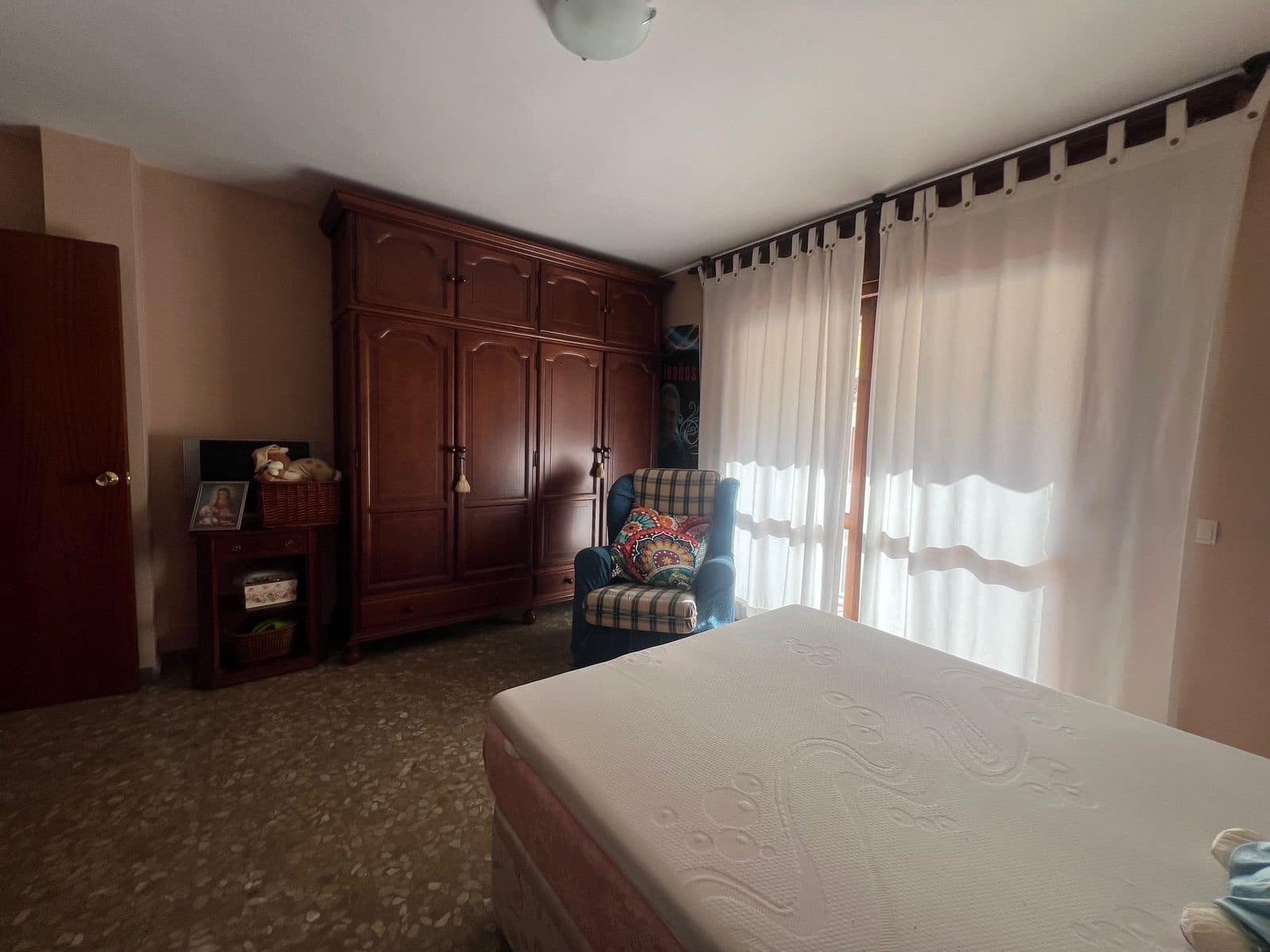 6 sovrum Semi-fristående Villa till salu i Estepona - 620 000 € (Ref: 9812177)