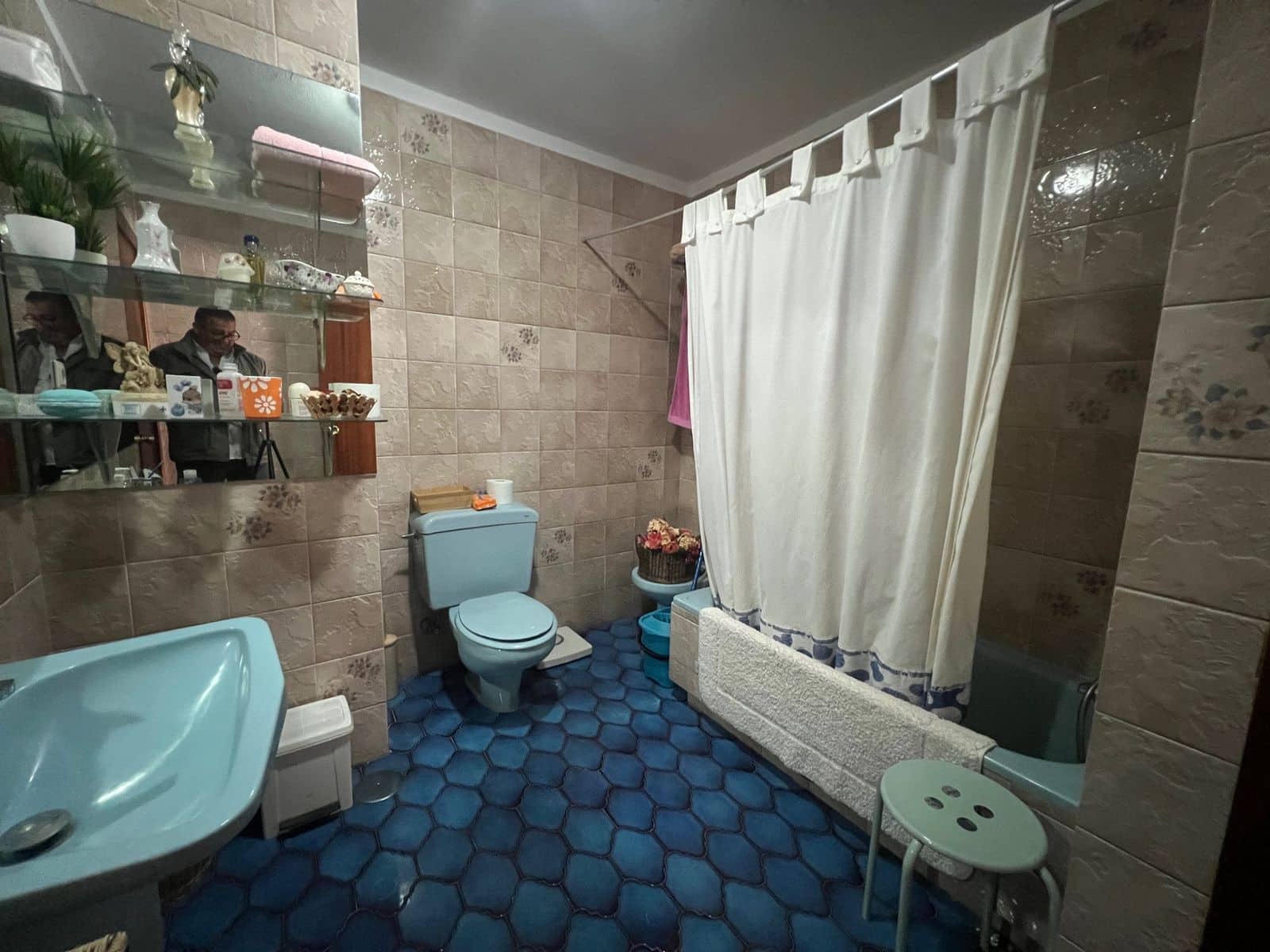 6 sovrum Semi-fristående Villa till salu i Estepona - 620 000 € (Ref: 9812177)