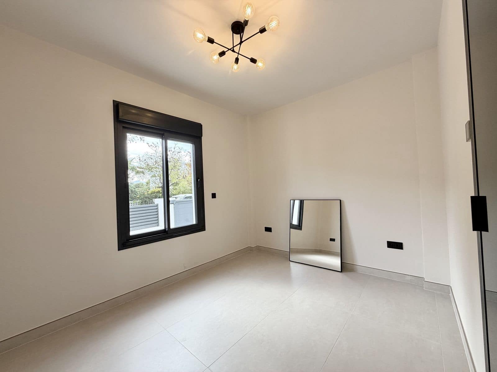 5 chambre Villa/Maison à vendre à Puerto Banus - 2 200 000 € (Ref: 9812178)