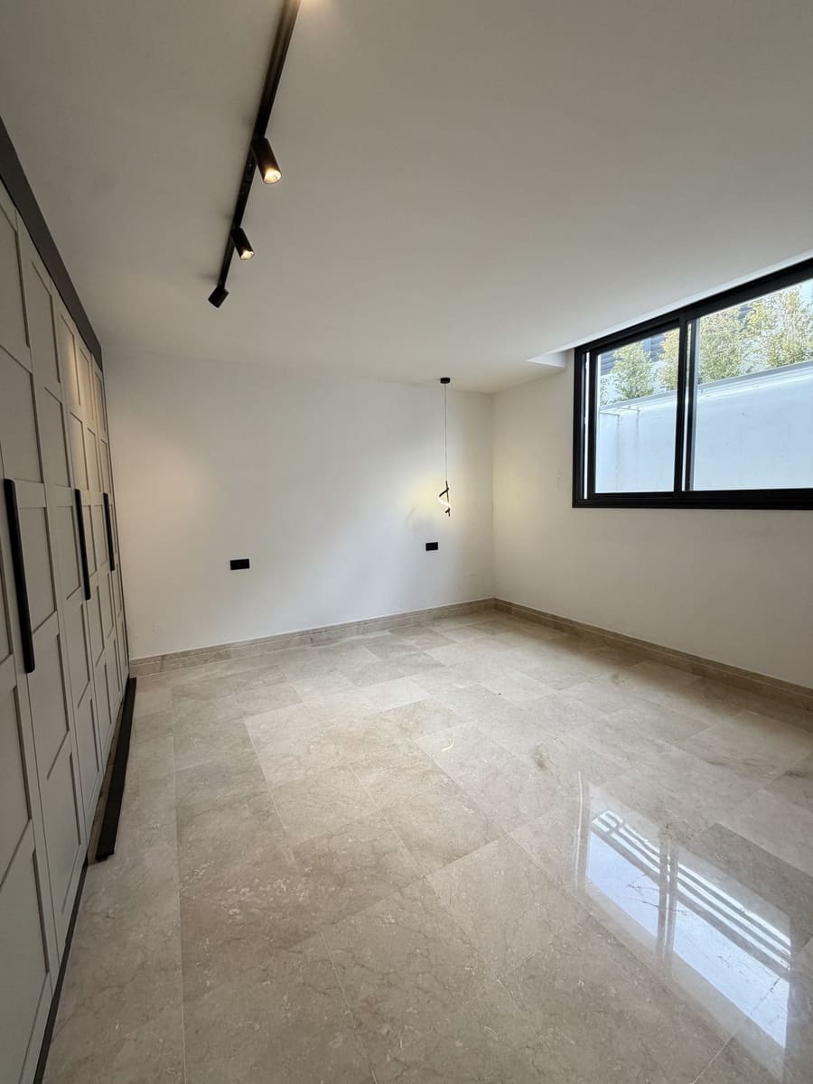 5 chambre Villa/Maison à vendre à Puerto Banus - 2 200 000 € (Ref: 9812178)