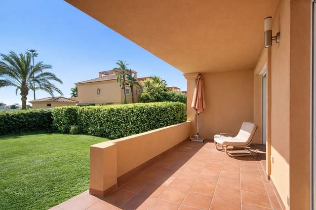 3 makuuhuone Omakotitalo myytävänä paikassa Buenas Noches, Estepona - 450 000 € (Ref: 9812179)