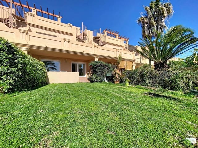 3 makuuhuone Omakotitalo myytävänä paikassa Buenas Noches, Estepona - 450 000 € (Ref: 9812179)