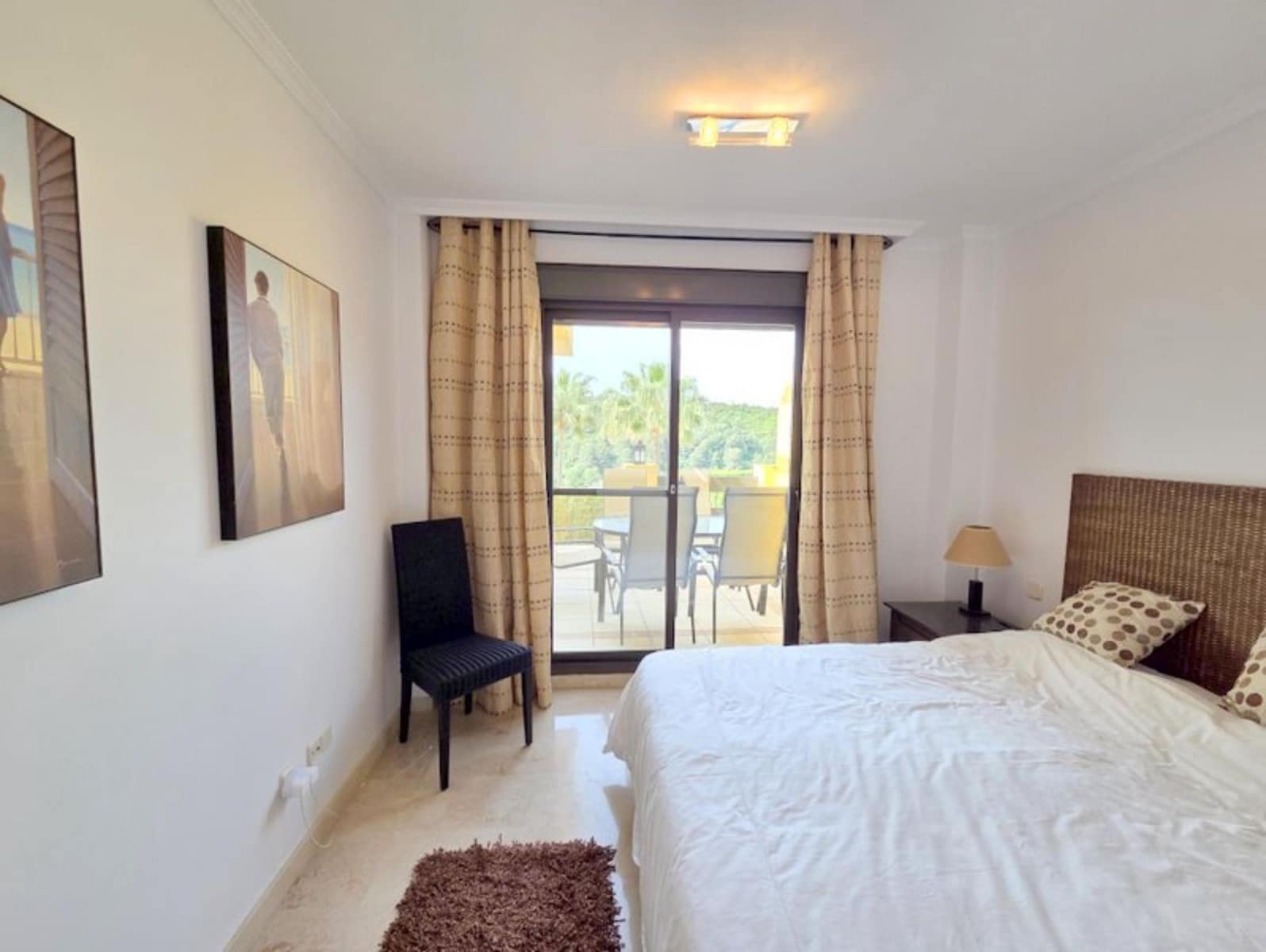 Apartamento de 3 habitaciones en Casares en venta - 415.000 € (Ref: 9812181)