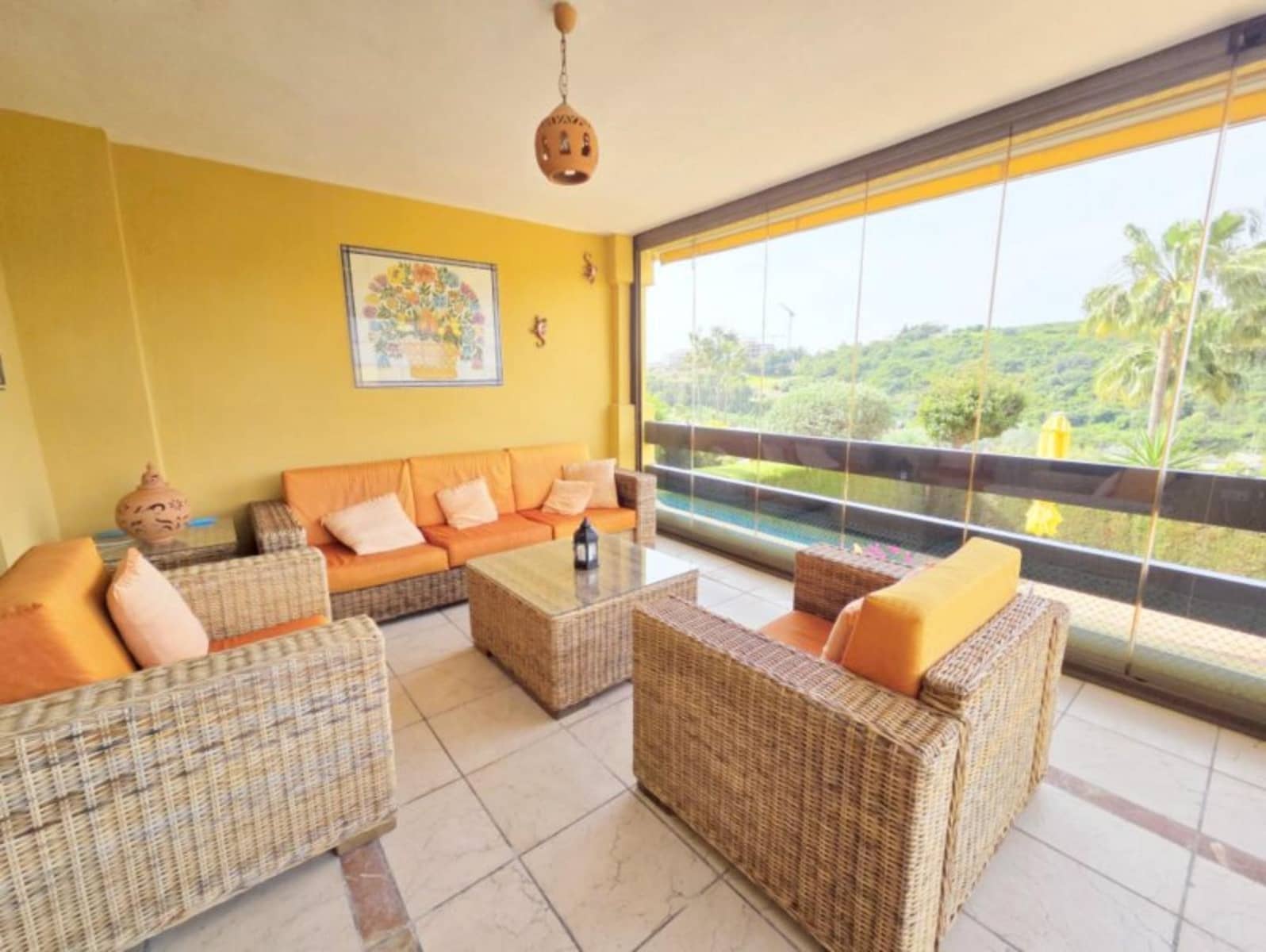 Apartamento de 3 habitaciones en Casares en venta - 415.000 € (Ref: 9812181)