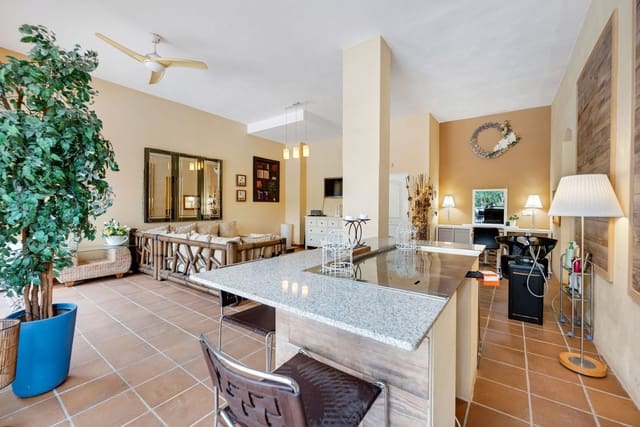 3 quarto Moradia Geminada para venda em Mijas Costa, Mijas - 699 950 € (Ref: 9812183)