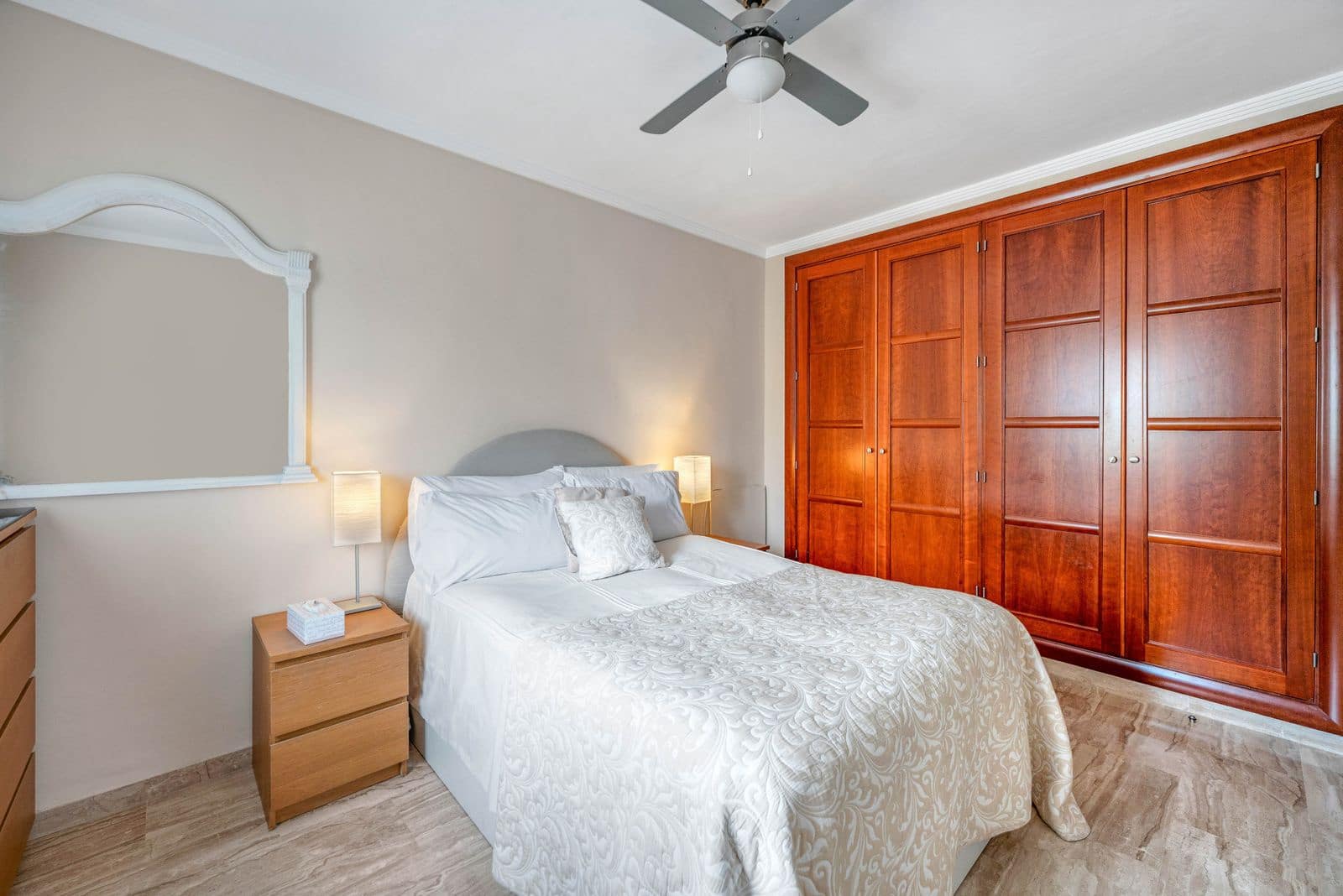 3 quarto Moradia Geminada para venda em Mijas Costa - 699 950 € (Ref: 9812183)