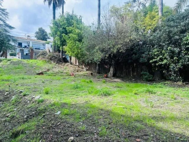Terreno para Construção para venda em Nueva Andalucia, Marbella - 920 000 € (Ref: 9812188)