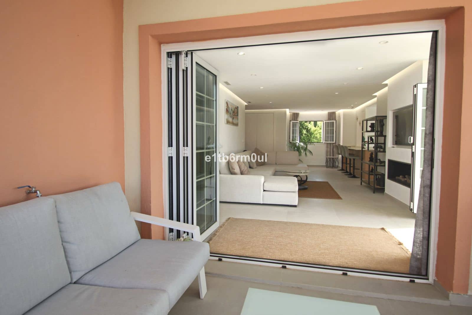 2 Zimmer Apartment zu verkaufen in Nueva Andalucia - 695.000 € (Ref: 9812190)
