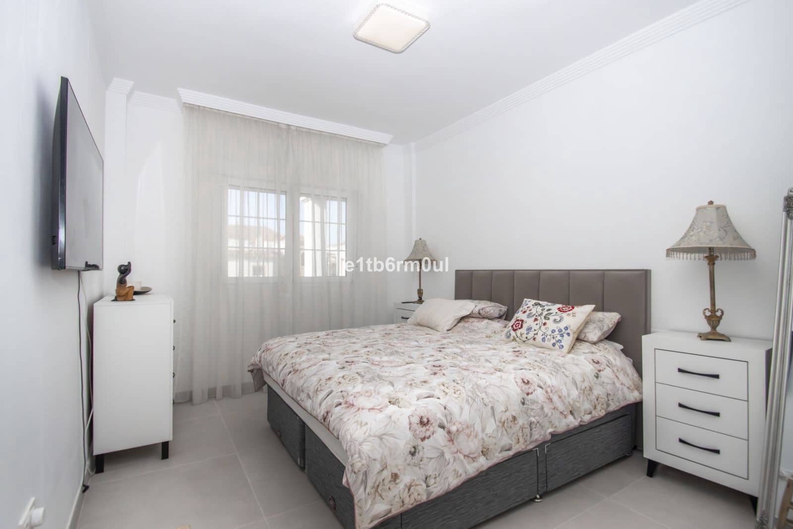 2 Zimmer Apartment zu verkaufen in Nueva Andalucia - 695.000 € (Ref: 9812190)