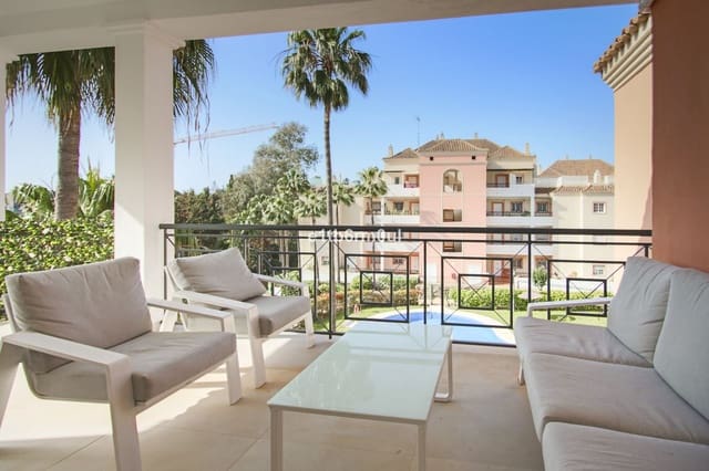 2 Zimmer Apartment zu verkaufen in Nueva Andalucia, Marbella - 695.000 € (Ref: 9812190)