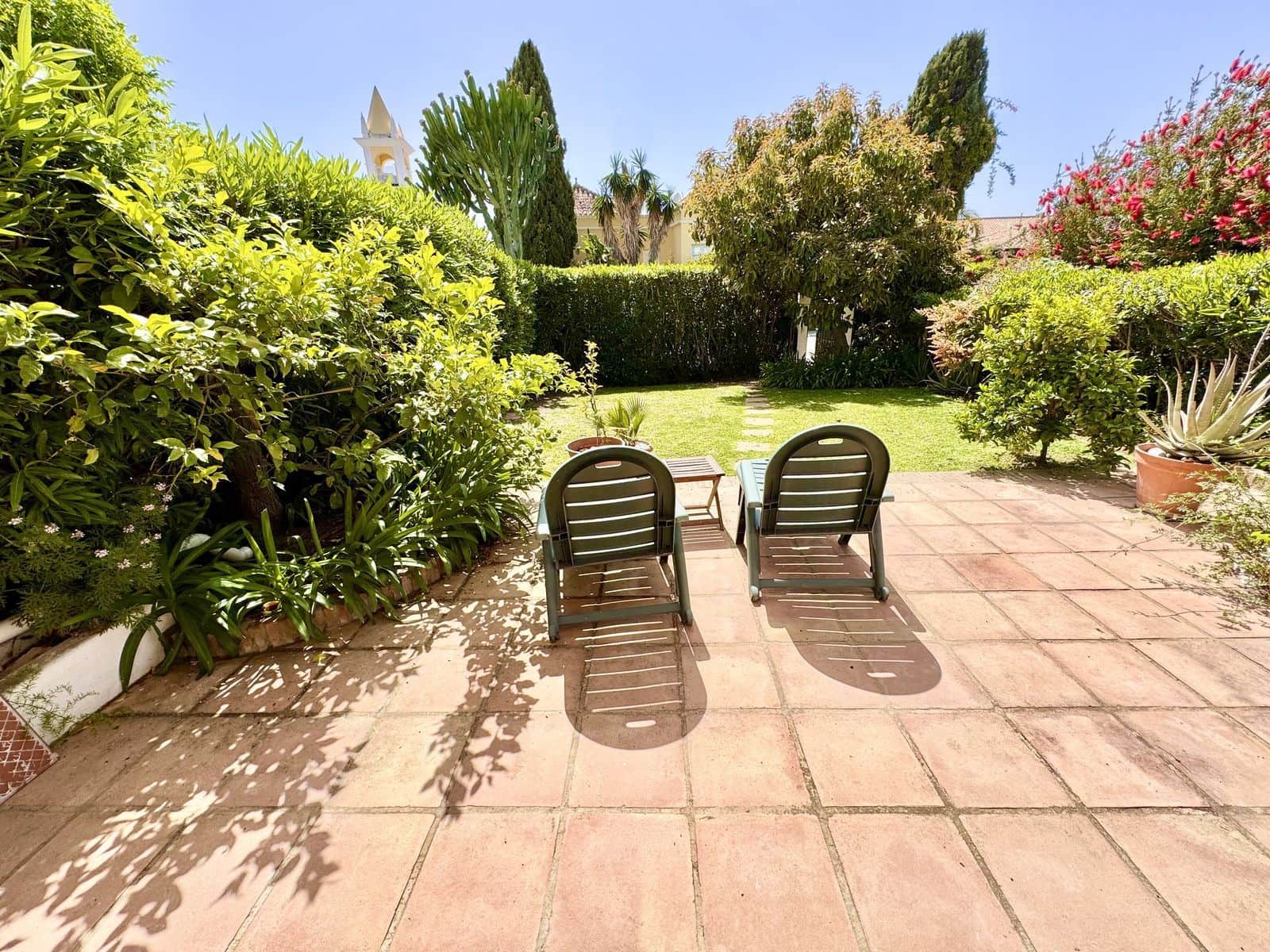 2 makuuhuone Paritalo myytävänä paikassa Nueva Andalucia - 775 000 € (Ref: 9812195)