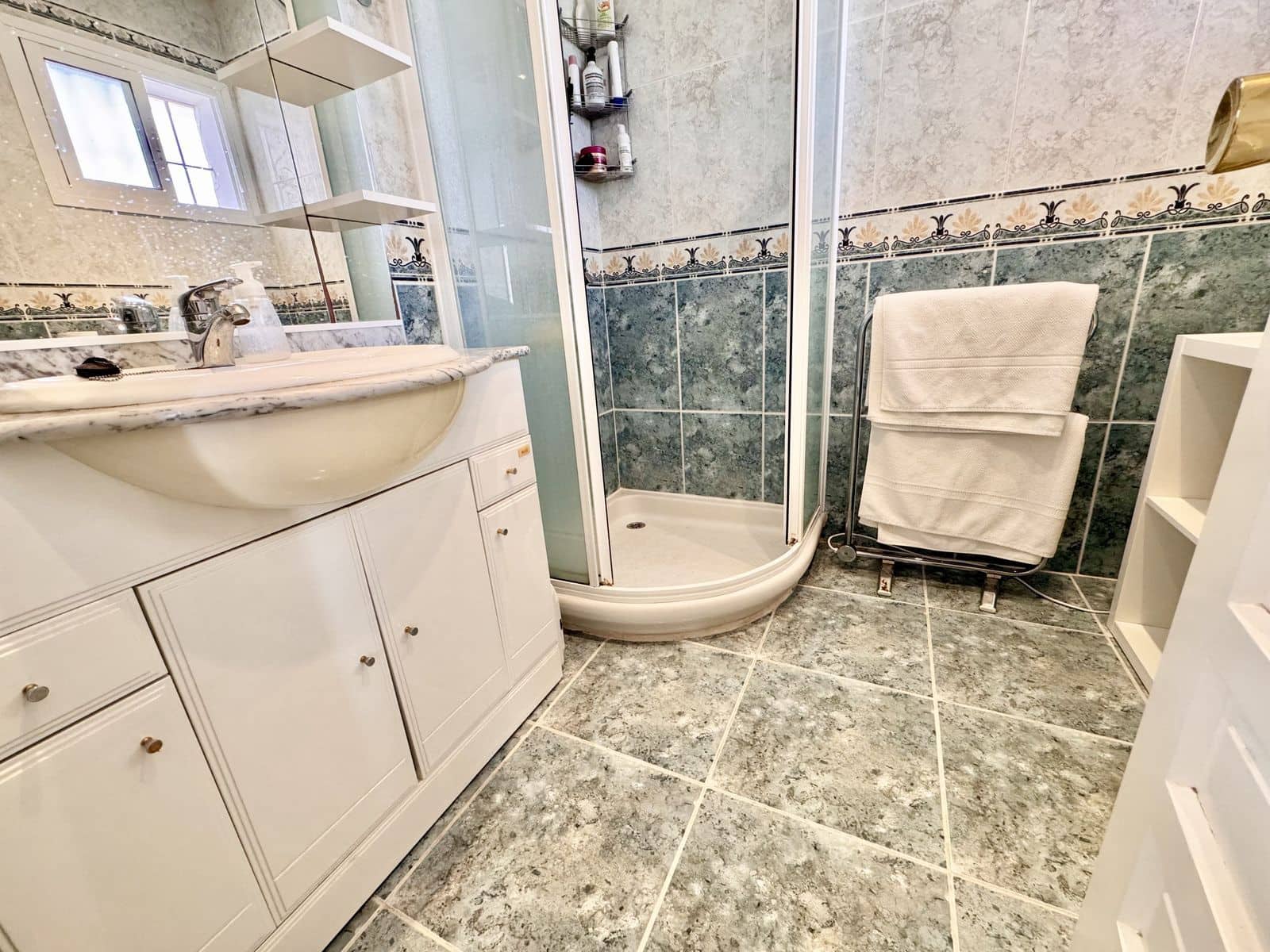 2 makuuhuone Paritalo myytävänä paikassa Nueva Andalucia - 775 000 € (Ref: 9812195)