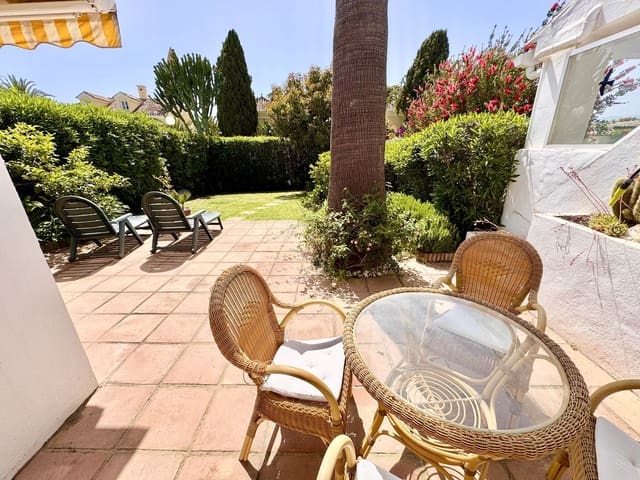 2 makuuhuone Paritalo myytävänä paikassa Nueva Andalucia, Marbella - 775 000 € (Ref: 9812195)